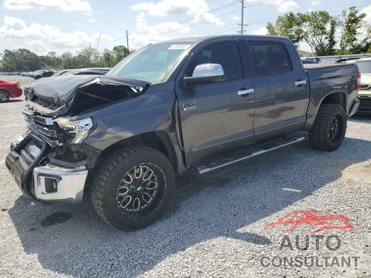 TOYOTA TUNDRA 2018 - 5TFAW5F10JX710752
