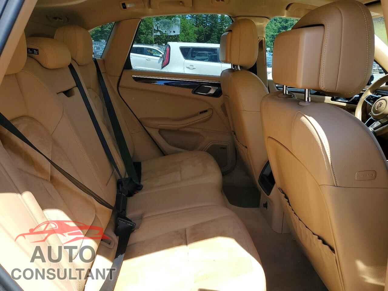 PORSCHE MACAN 2015 - WP1AB2A51FLB73830