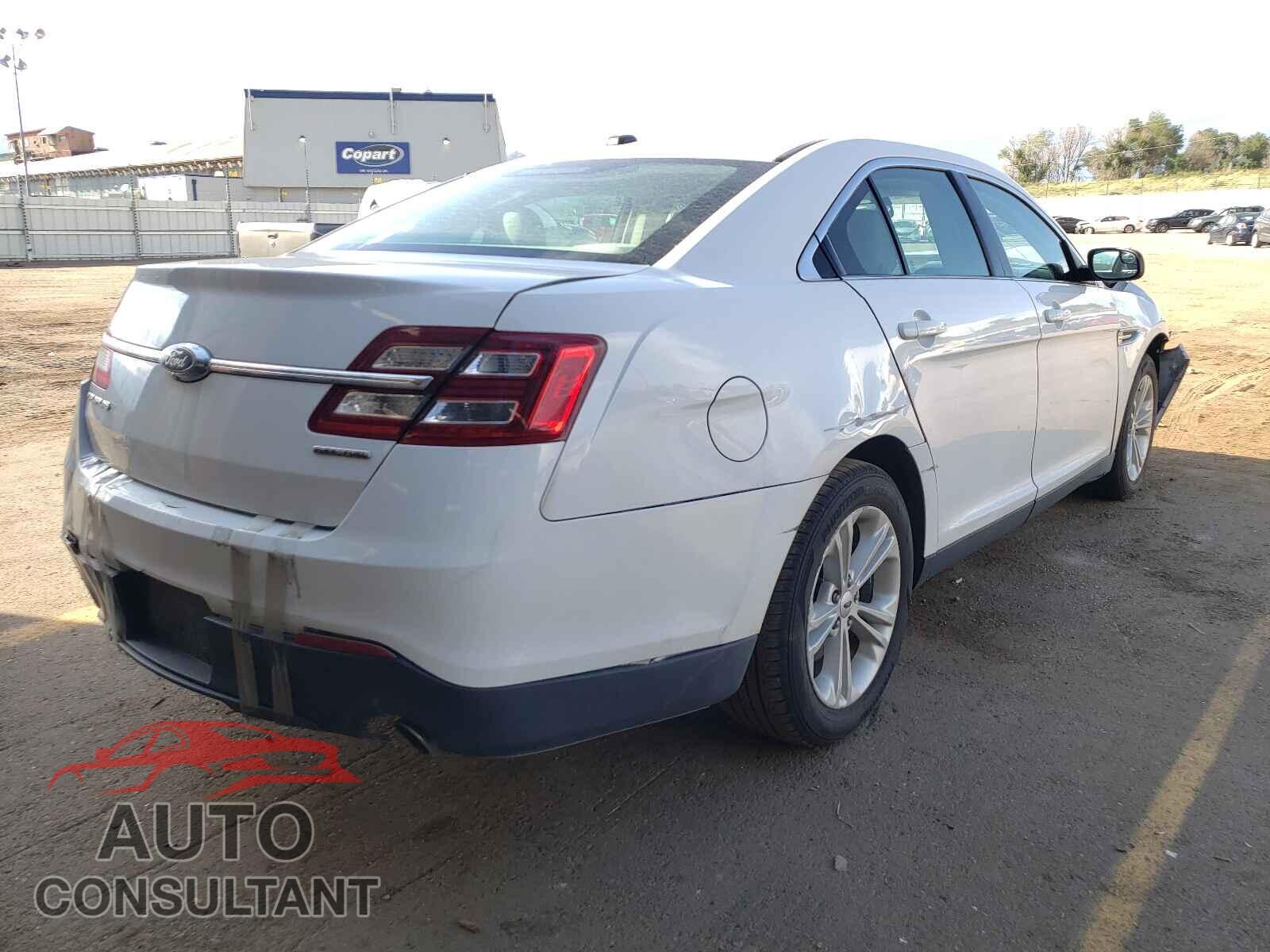 FORD TAURUS 2017 - 1FAHP2D89HG105882