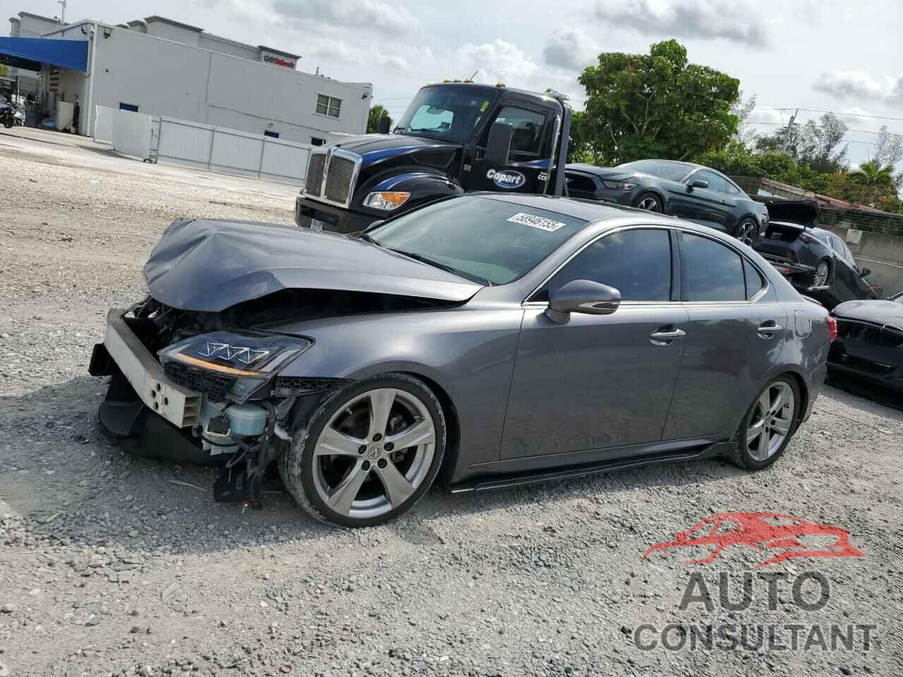 LEXUS IS 2013 - JTHBF5C24D5192600