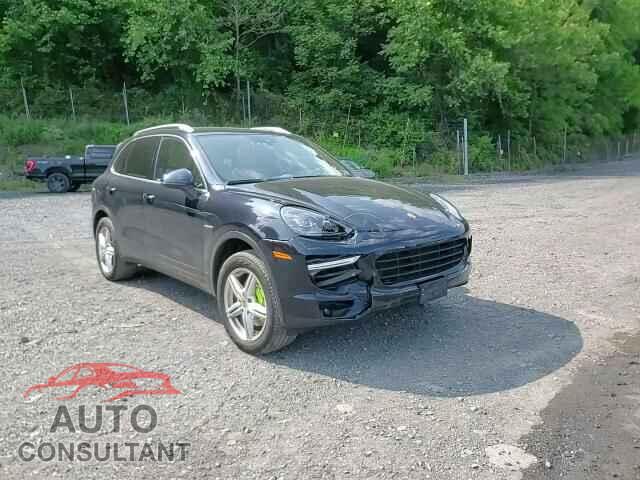PORSCHE CAYENNE 2016 - WP1AE2A23GLA17545