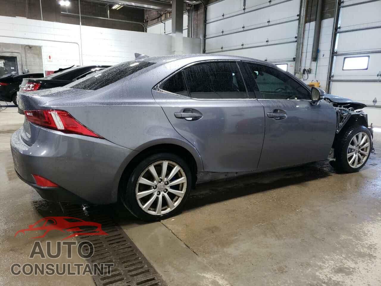 LEXUS IS 2016 - JTHCE1D28G5012604