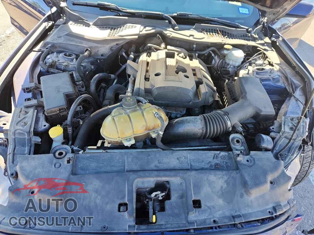 FORD MUSTANG 2018 - 1FA6P8TH5J5135748