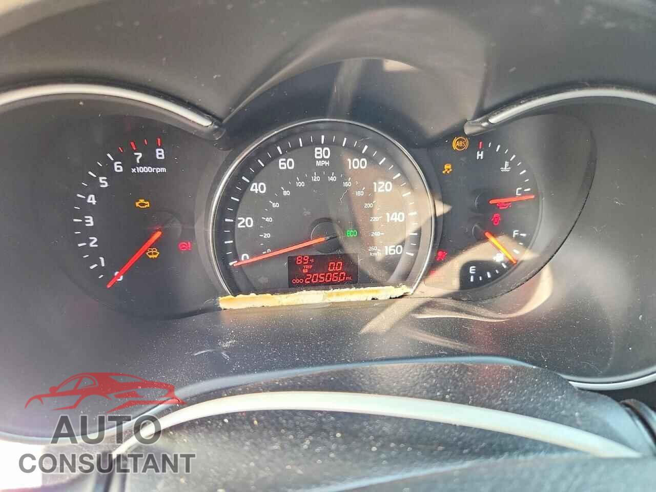 KIA SORENTO 2015 - 5XYKT3A63FG571117