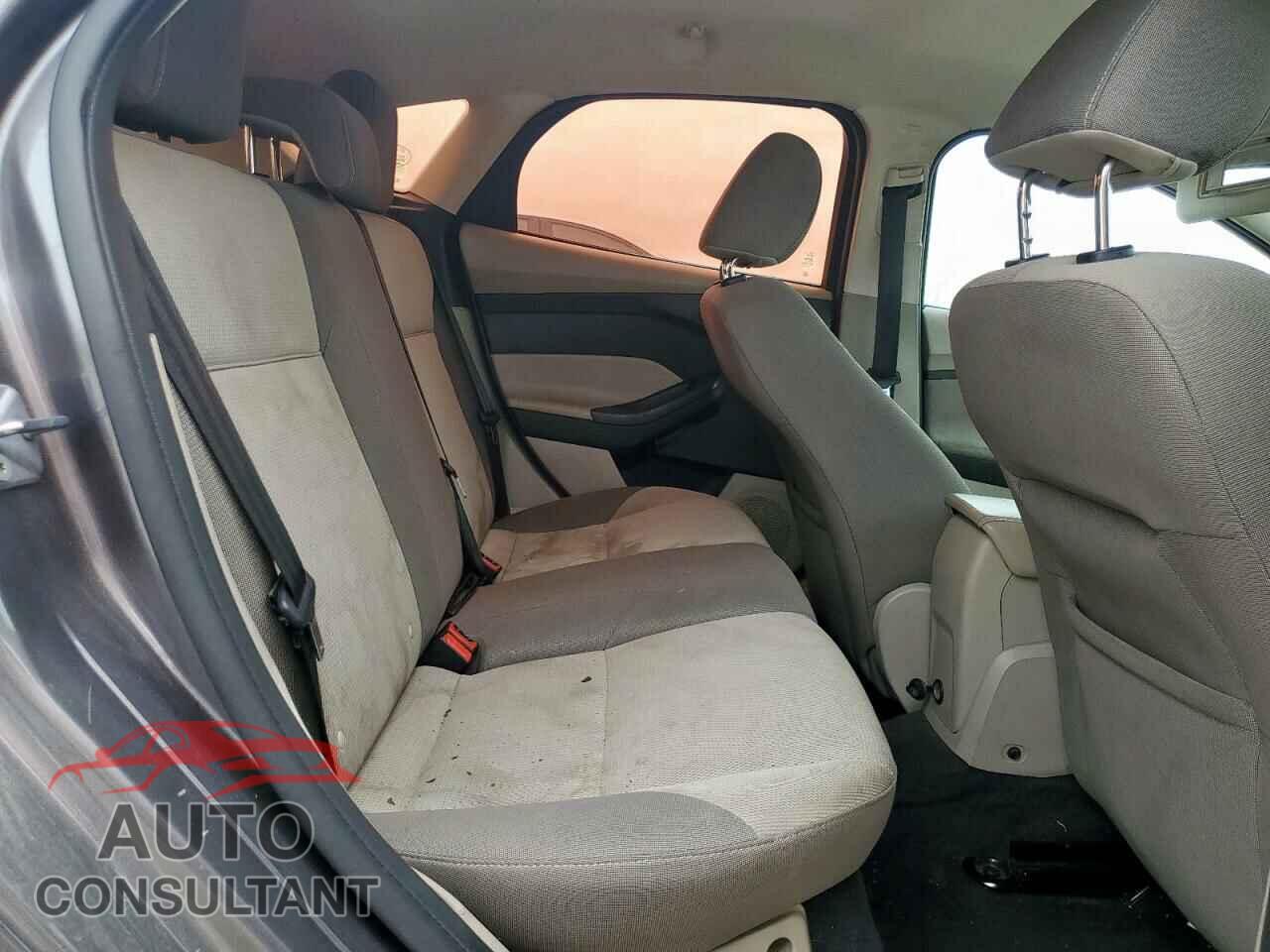 FORD FOCUS 2013 - 1FADP3K26DL183279