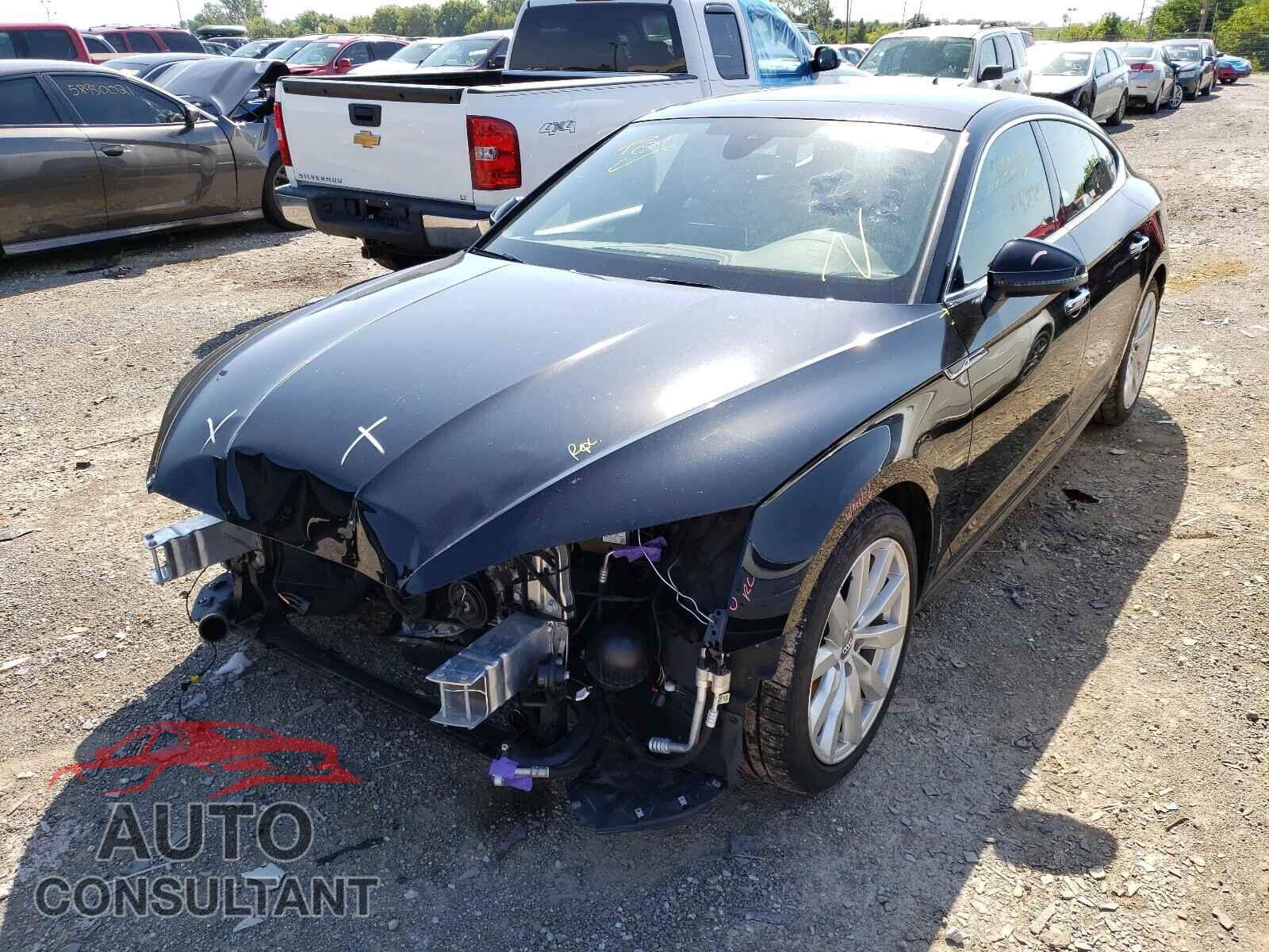 AUDI A5 2018 - WAUANCF55JA131699