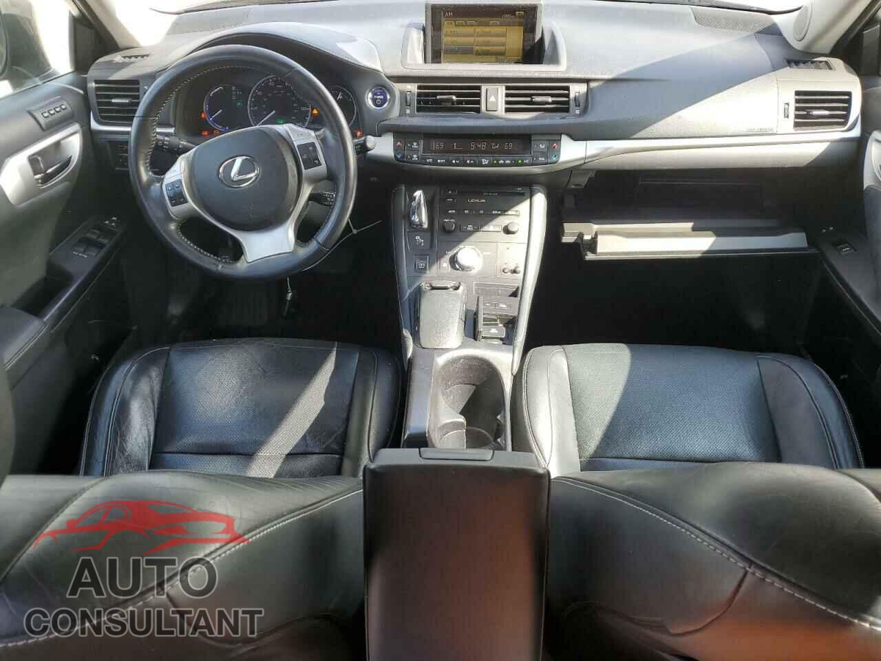 LEXUS CT 200 2011 - JTHKD5BH3B2001971