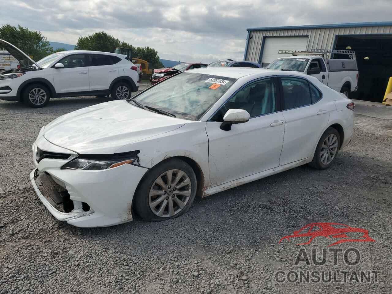 TOYOTA CAMRY 2020 - 4T1C11AK4LU911781