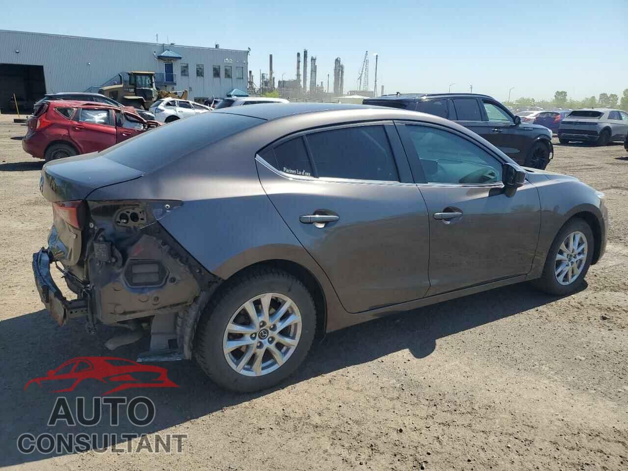 MAZDA 3 2018 - 3MZBN1V77JM233469