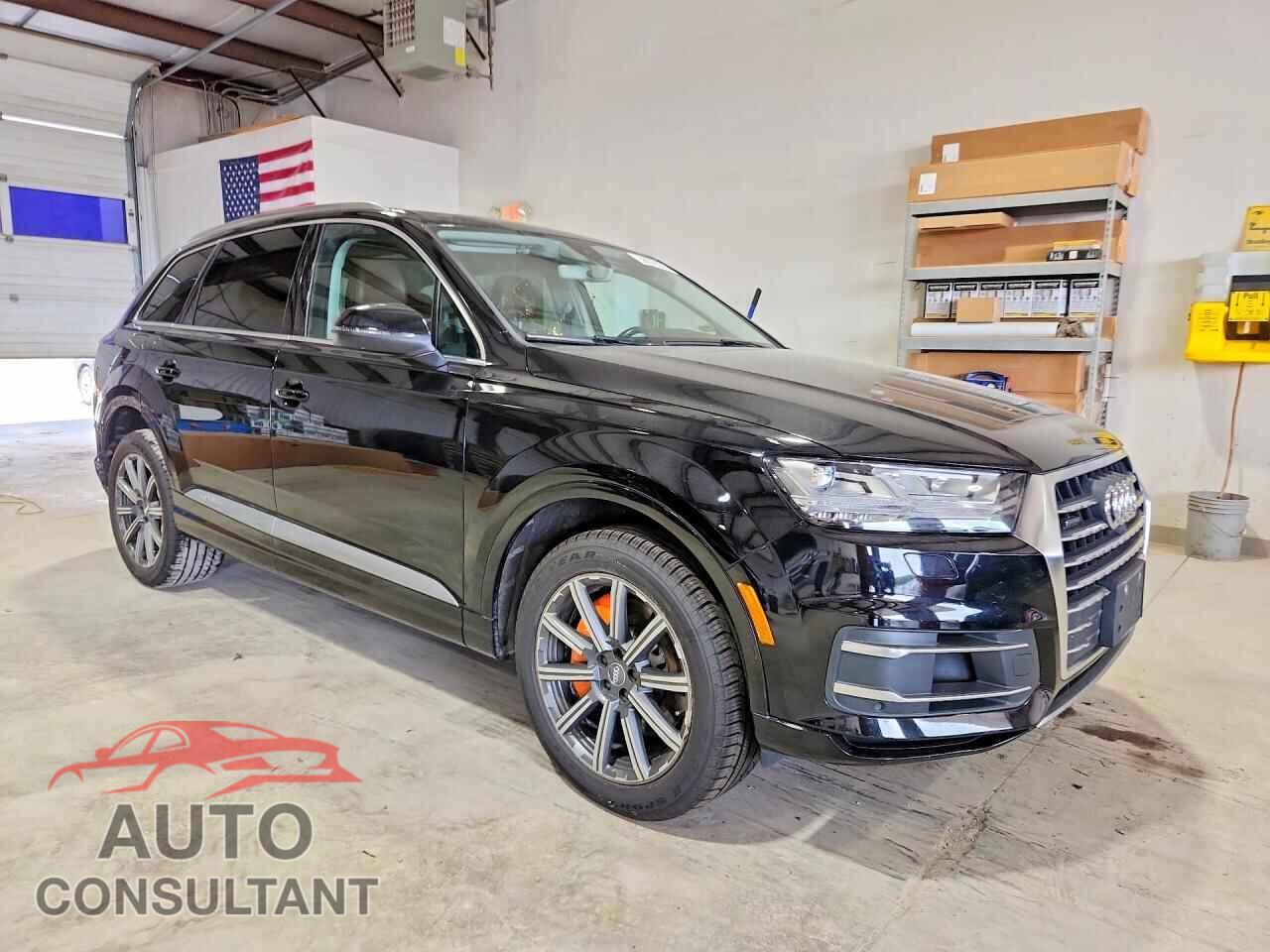 AUDI Q7 2017 - WA1LAAF75HD011174