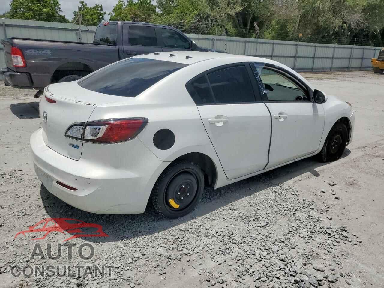 MAZDA 3 2013 - JM1BL1WPXD1785217