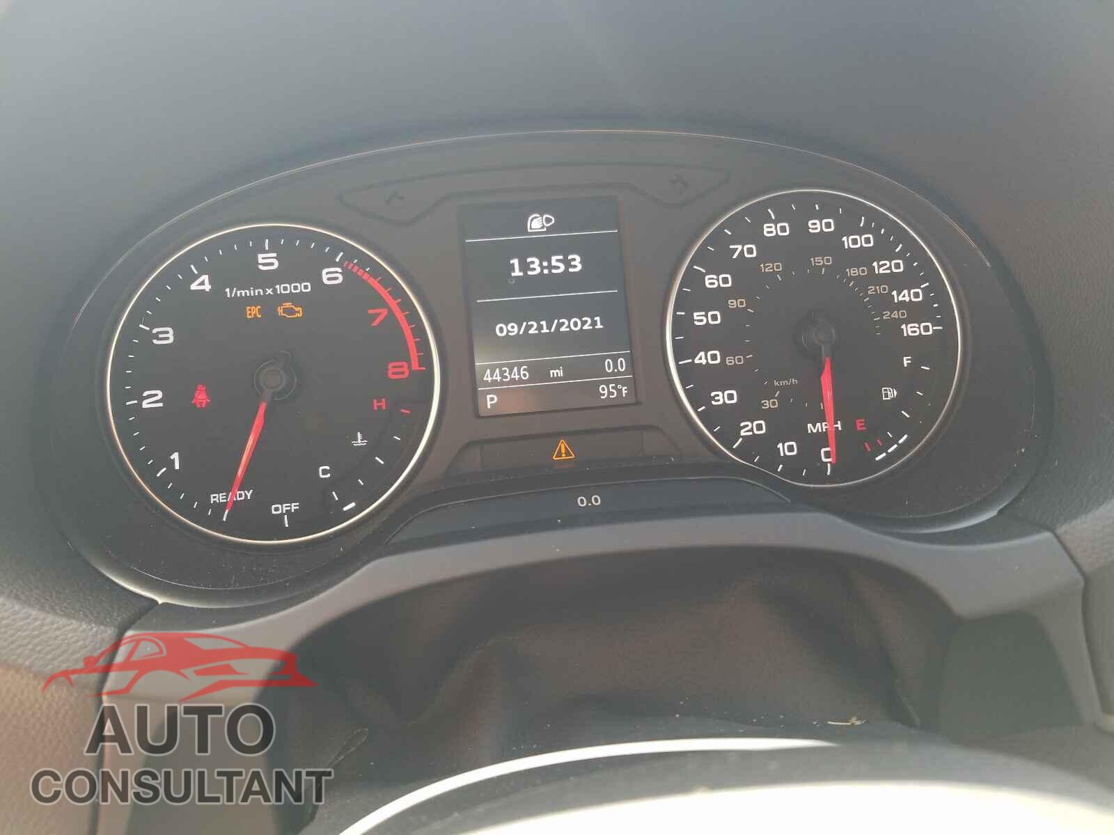AUDI A3 2016 - WAUA7GFF3G1057962