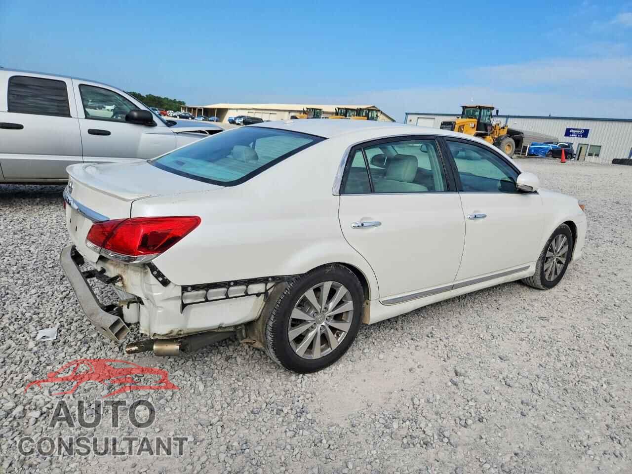 TOYOTA AVALON 2011 - 4T1BK3DB3BU435845