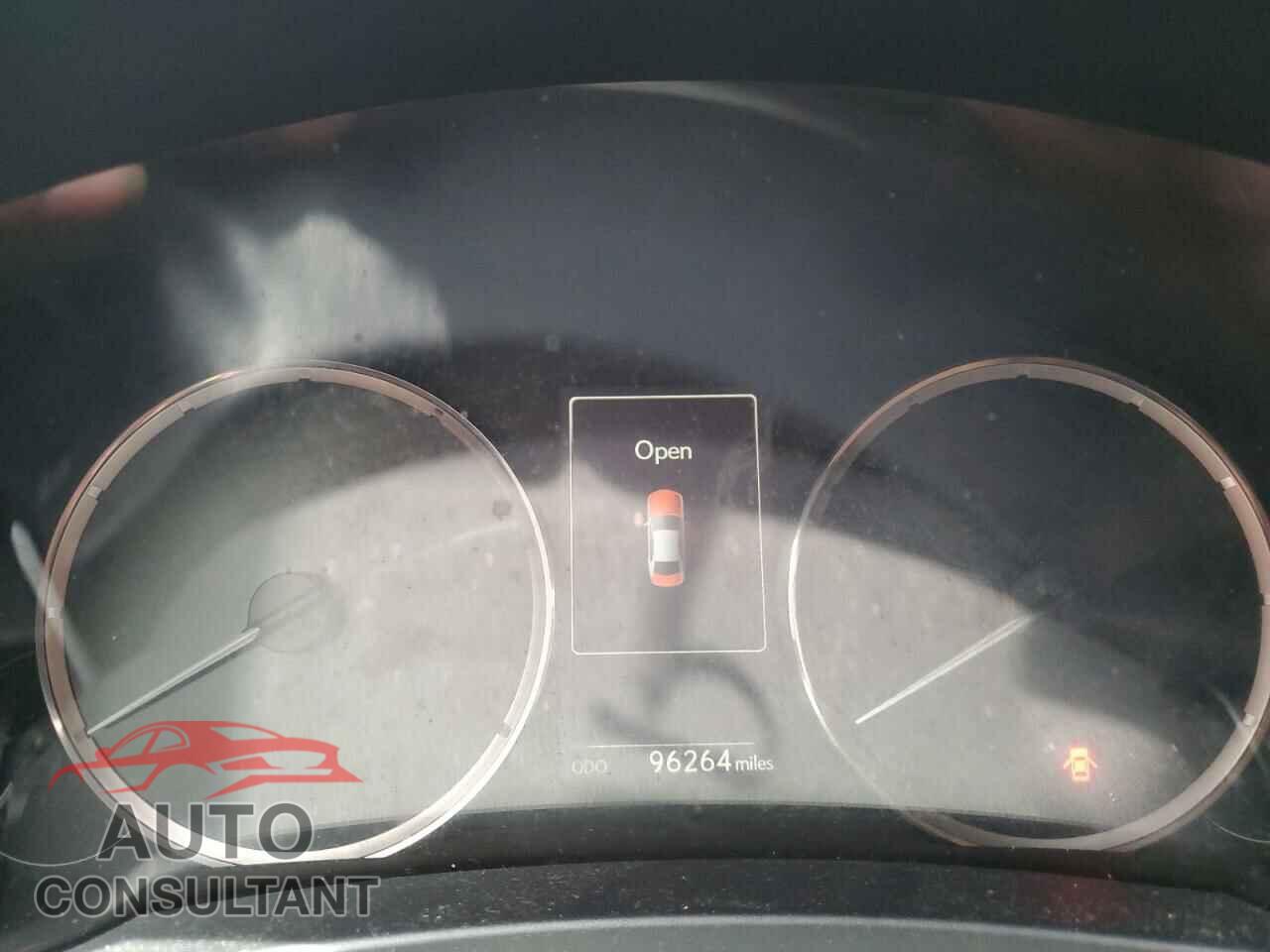 LEXUS IS 2017 - JTHCM1D21H5015347