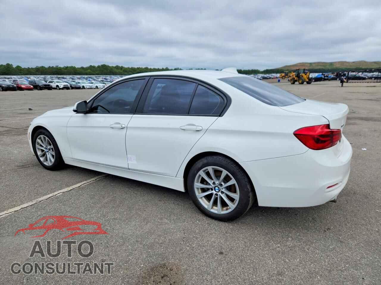 BMW 3 SERIES 2018 - WBA8E5G54JNU47953