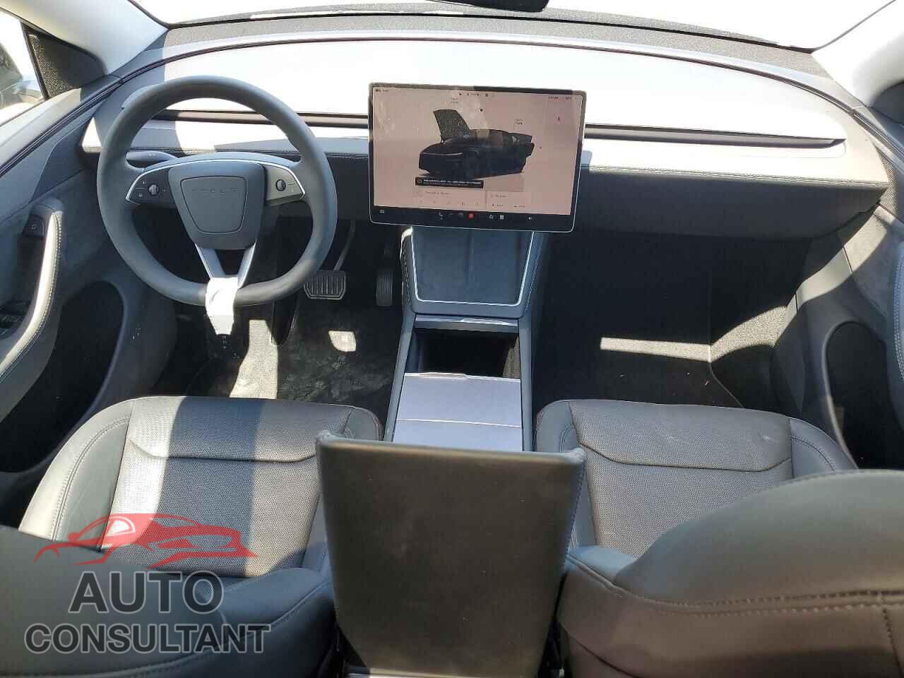 TESLA MODEL Y 2026 - 7SAYGDEEXTF541236