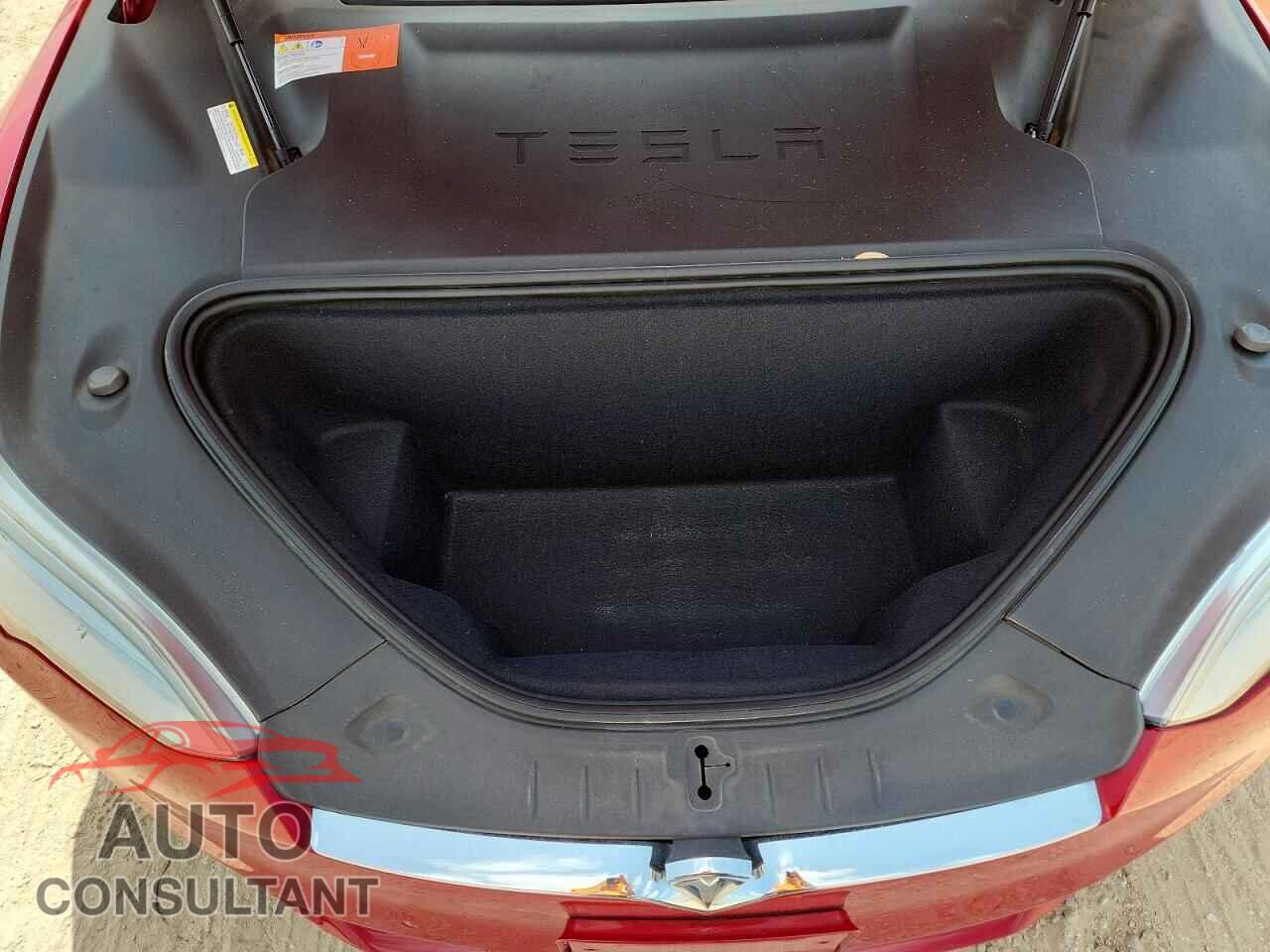 TESLA MODEL S 2016 - 5YJSA1E25GF155208