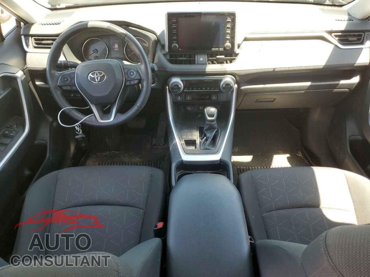 TOYOTA RAV4 2019 - JTMP1RFV0KD027553