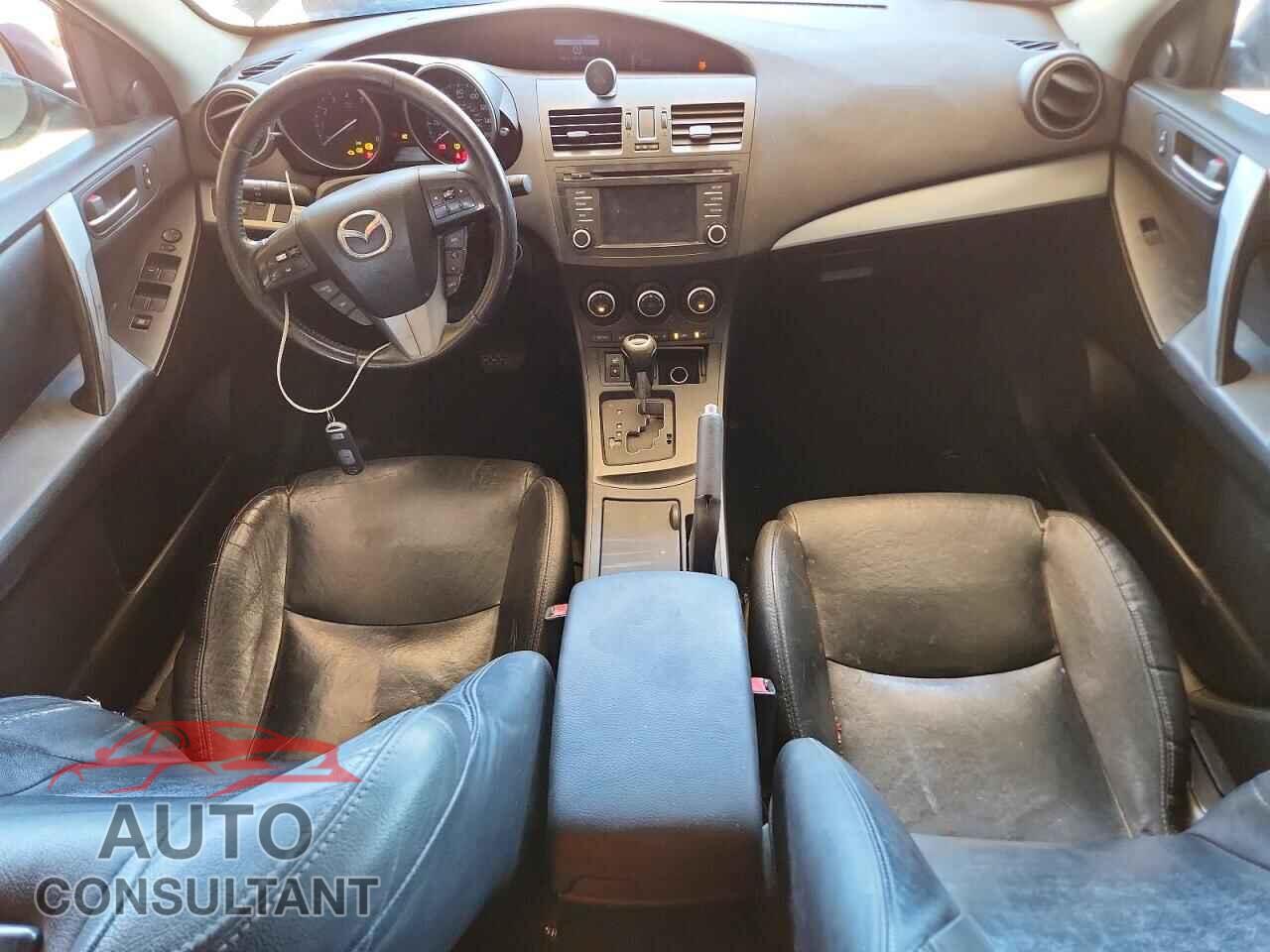MAZDA 3 2013 - JM1BL1MP9D1841067