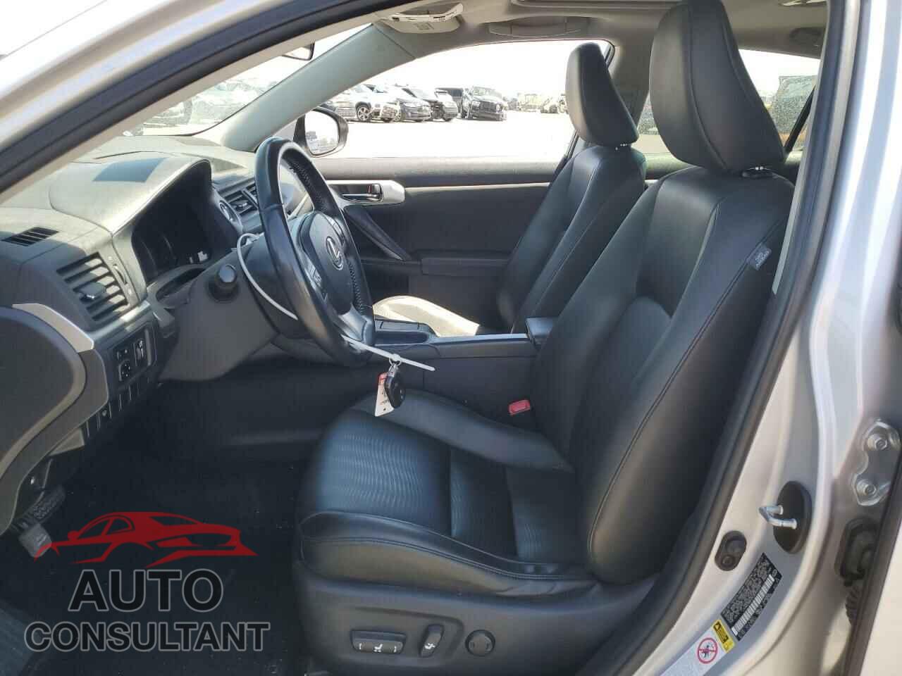 LEXUS CT 200 2012 - JTHKD5BH3C2093939
