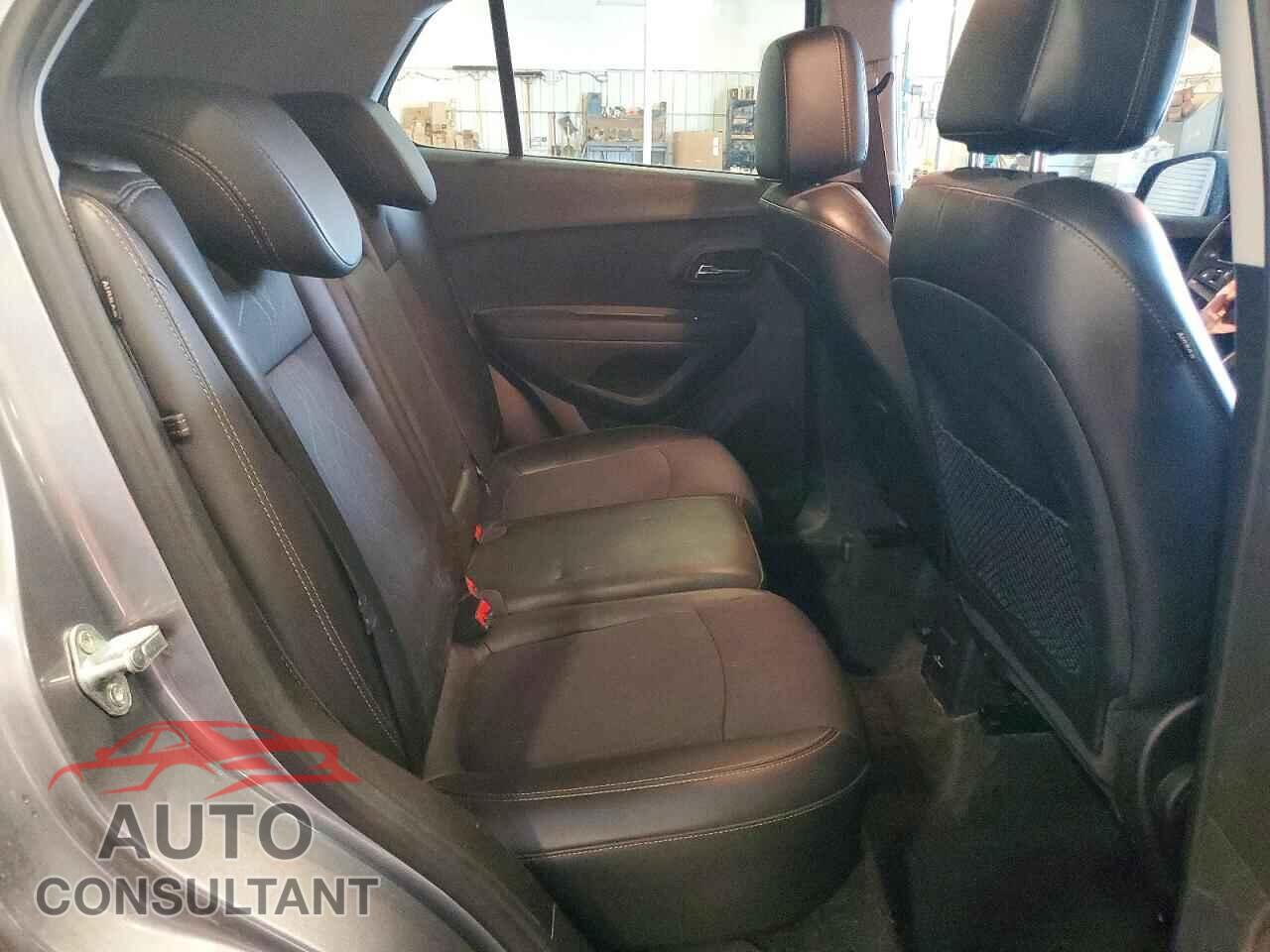 CHEVROLET TRAX 2020 - 3GNCJPSBXLL322595
