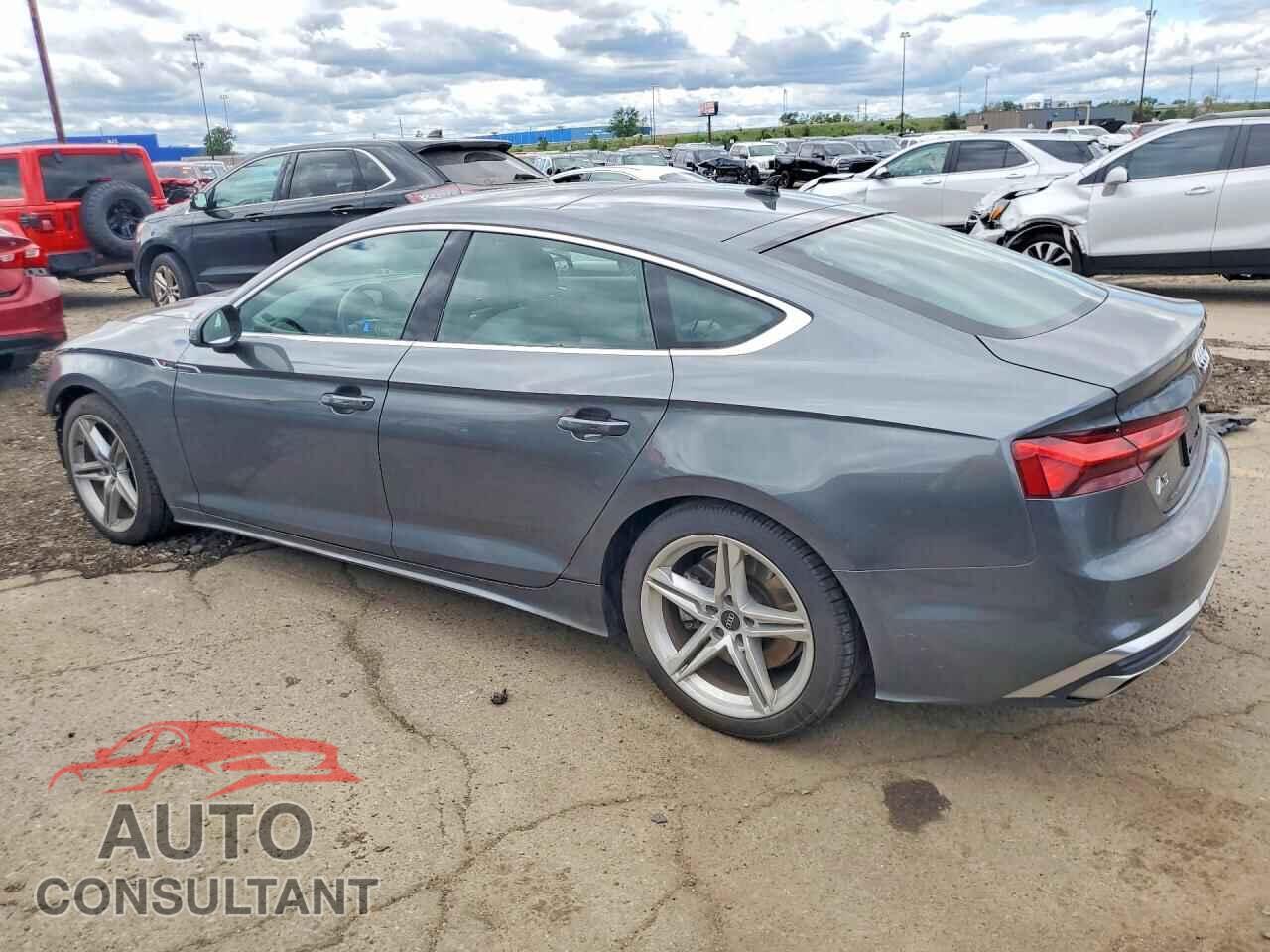 AUDI A5 2021 - WAUFACF55MA047887