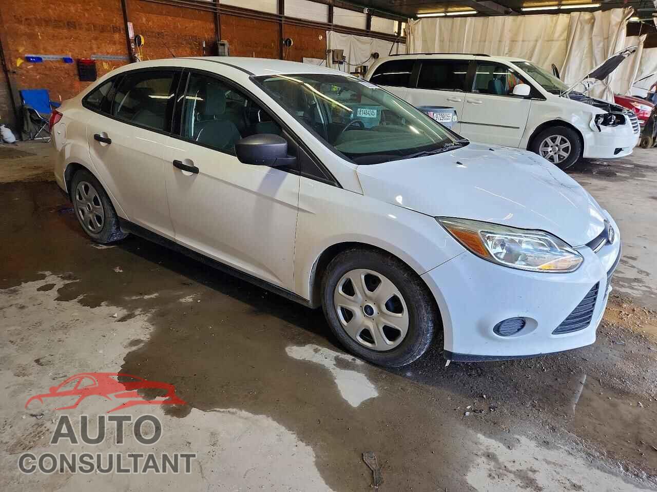 FORD FOCUS 2014 - 1FADP3E24EL354222