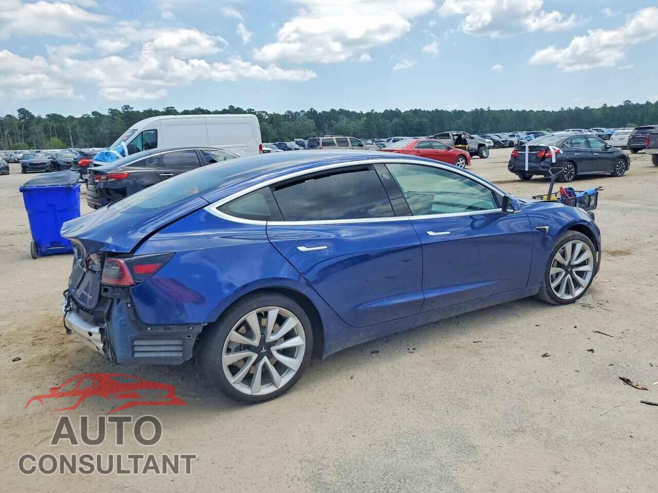 TESLA MODEL 3 2020 - 5YJ3E1EC0LF586843