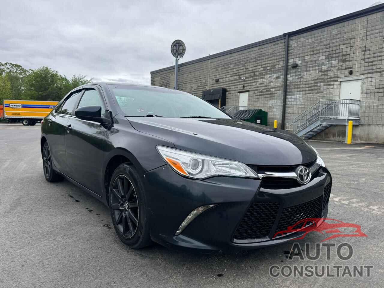 TOYOTA CAMRY 2015 - 4T4BF1FK7FR449314