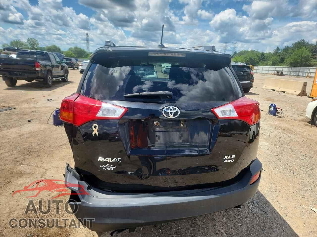 TOYOTA RAV4 2015 - 2T3RFREV2FW293824
