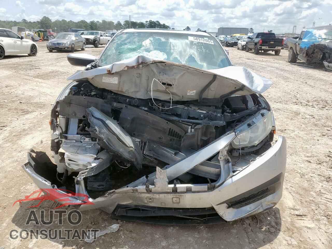 HONDA CIVIC 2018 - 2HGFC4B04JH300886