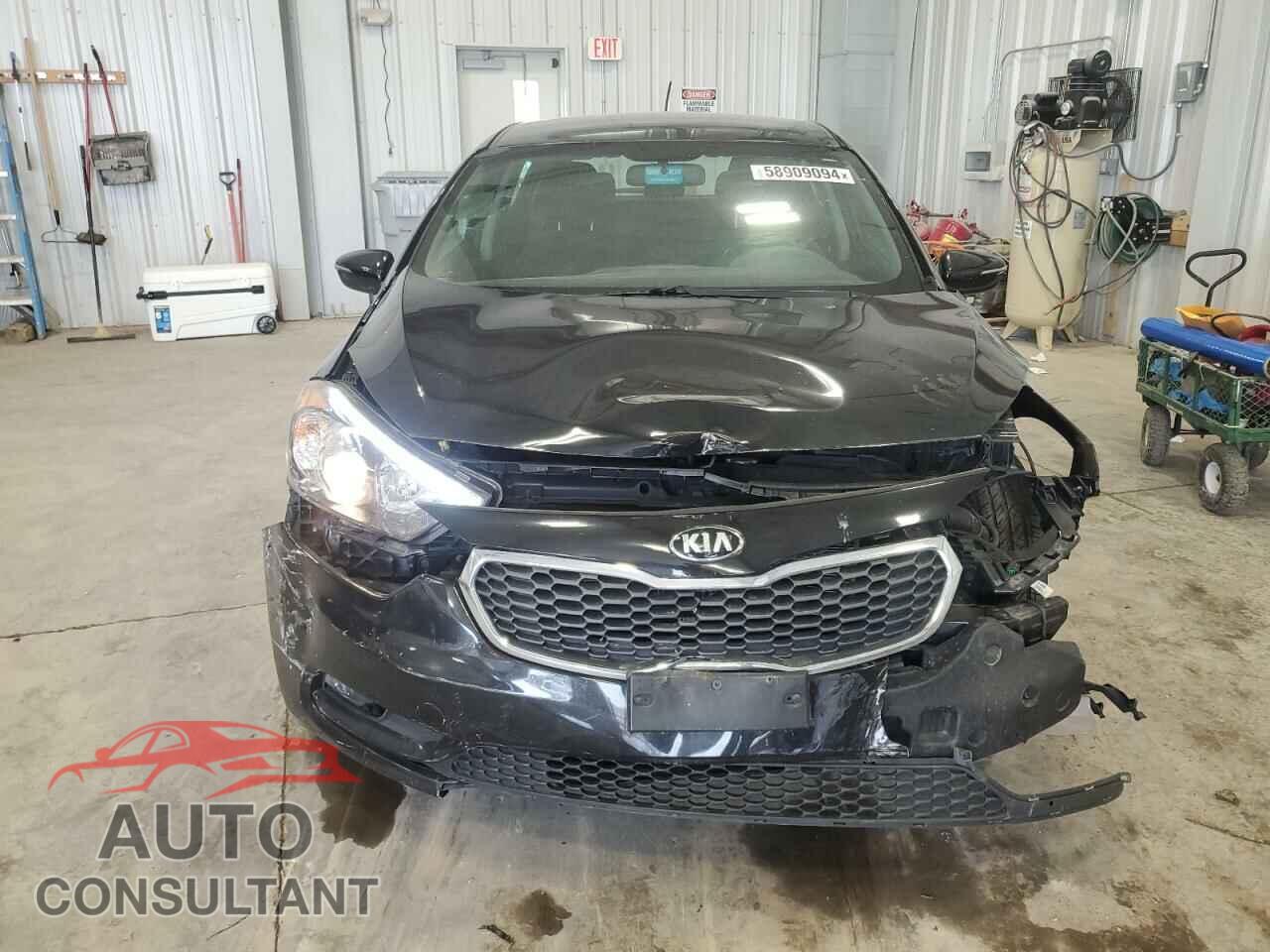 KIA FORTE 2016 - KNAFX5A85G5528991