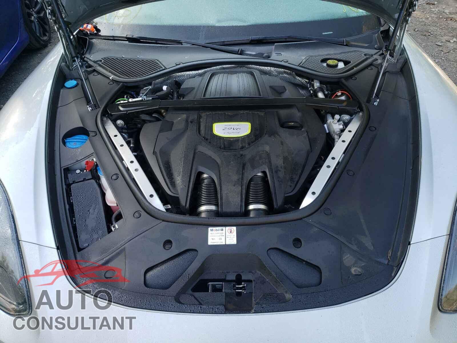PORSCHE PANAMERA 2018 - WP0AE2A73JL177574