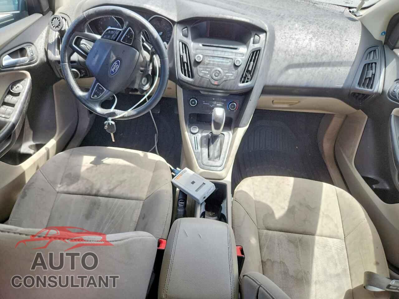 FORD FOCUS 2016 - 1FADP3F23GL362815
