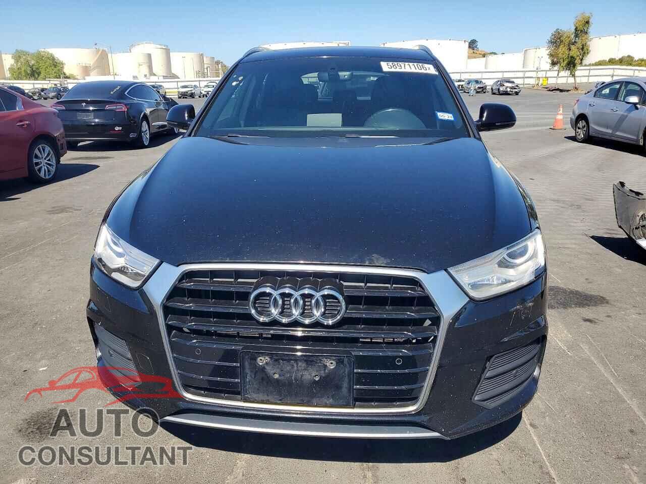 AUDI Q3 2017 - WA1HCCFS8HR013830