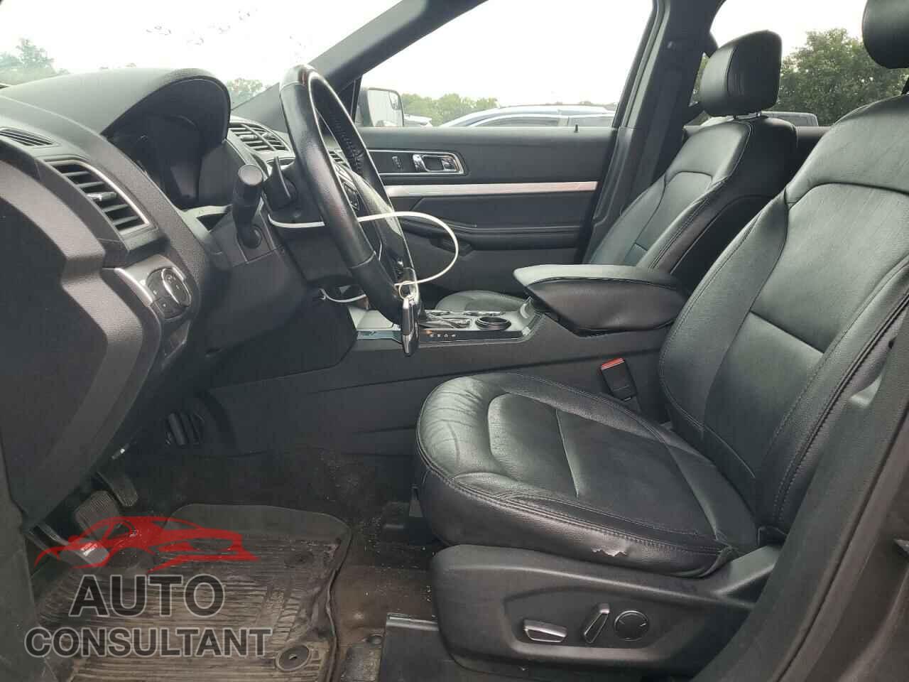 FORD EXPLORER 2017 - 1FM5K7DH4HGC64894