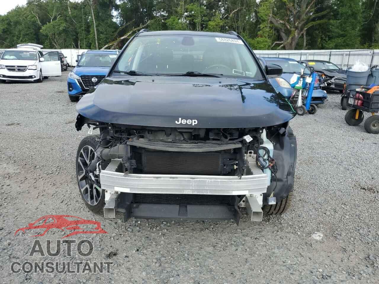 JEEP COMPASS 2018 - 3C4NJDCB2JT350452