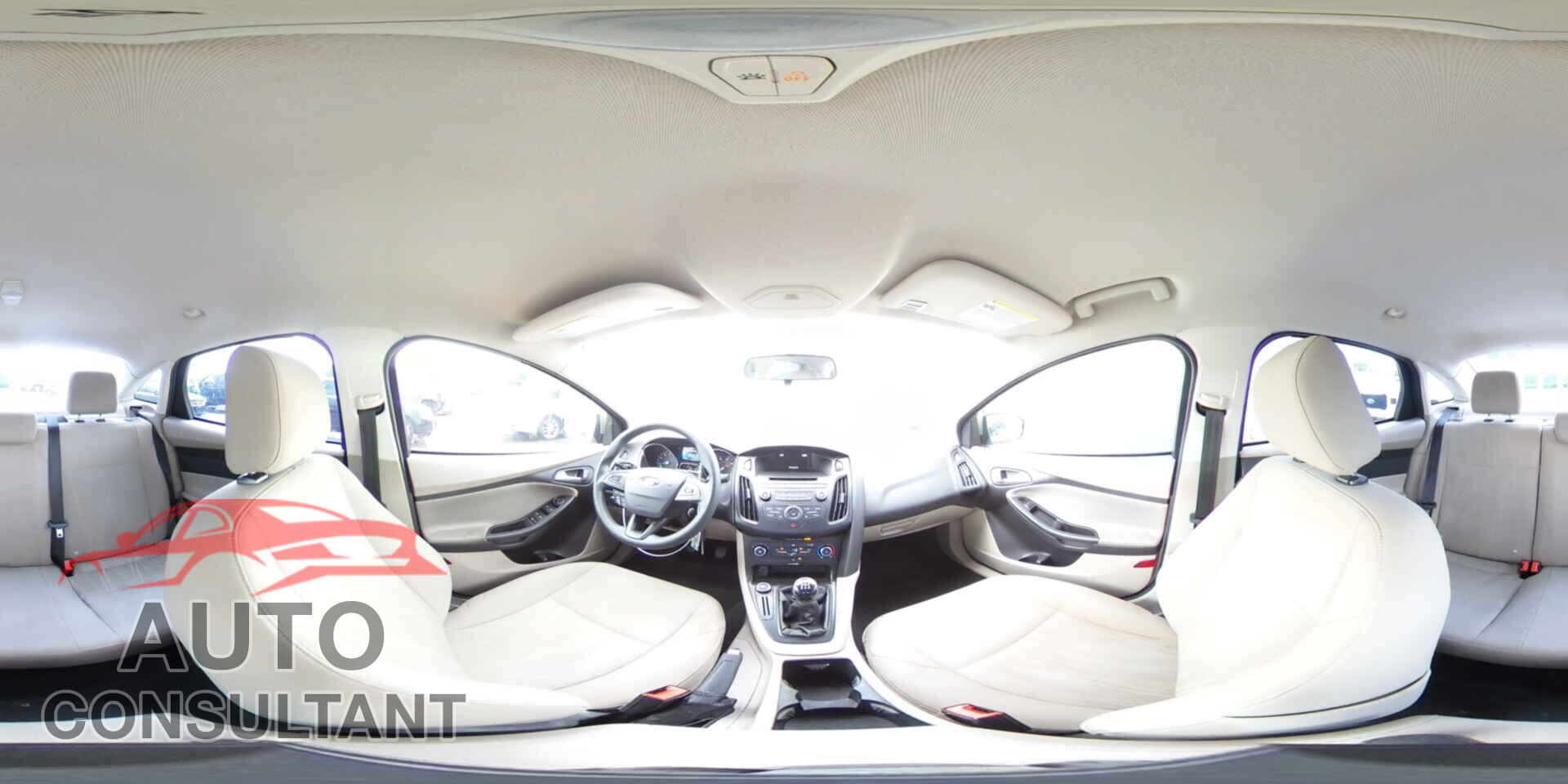 FORD FOCUS 2015 - 1FADP3F28FL210558