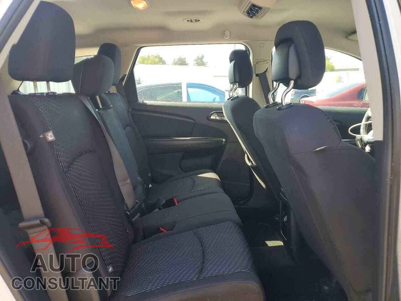 DODGE JOURNEY 2015 - 3C4PDCAB8FT712143
