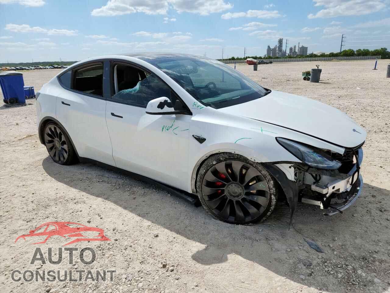 TESLA MODEL Y 2022 - 7SAYGDEF5NF367989