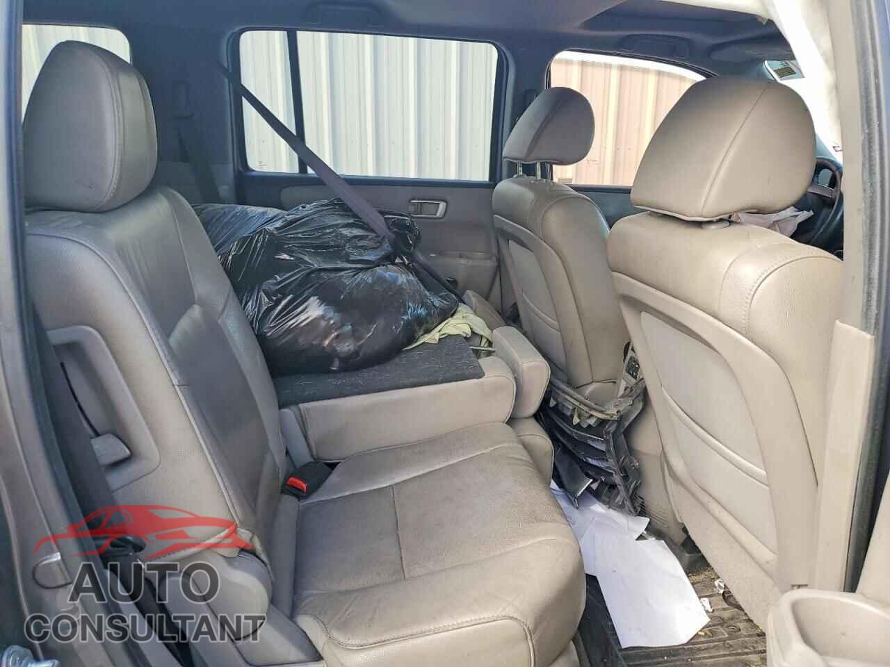 HONDA PILOT 2013 - 5FNYF3H54DB007284