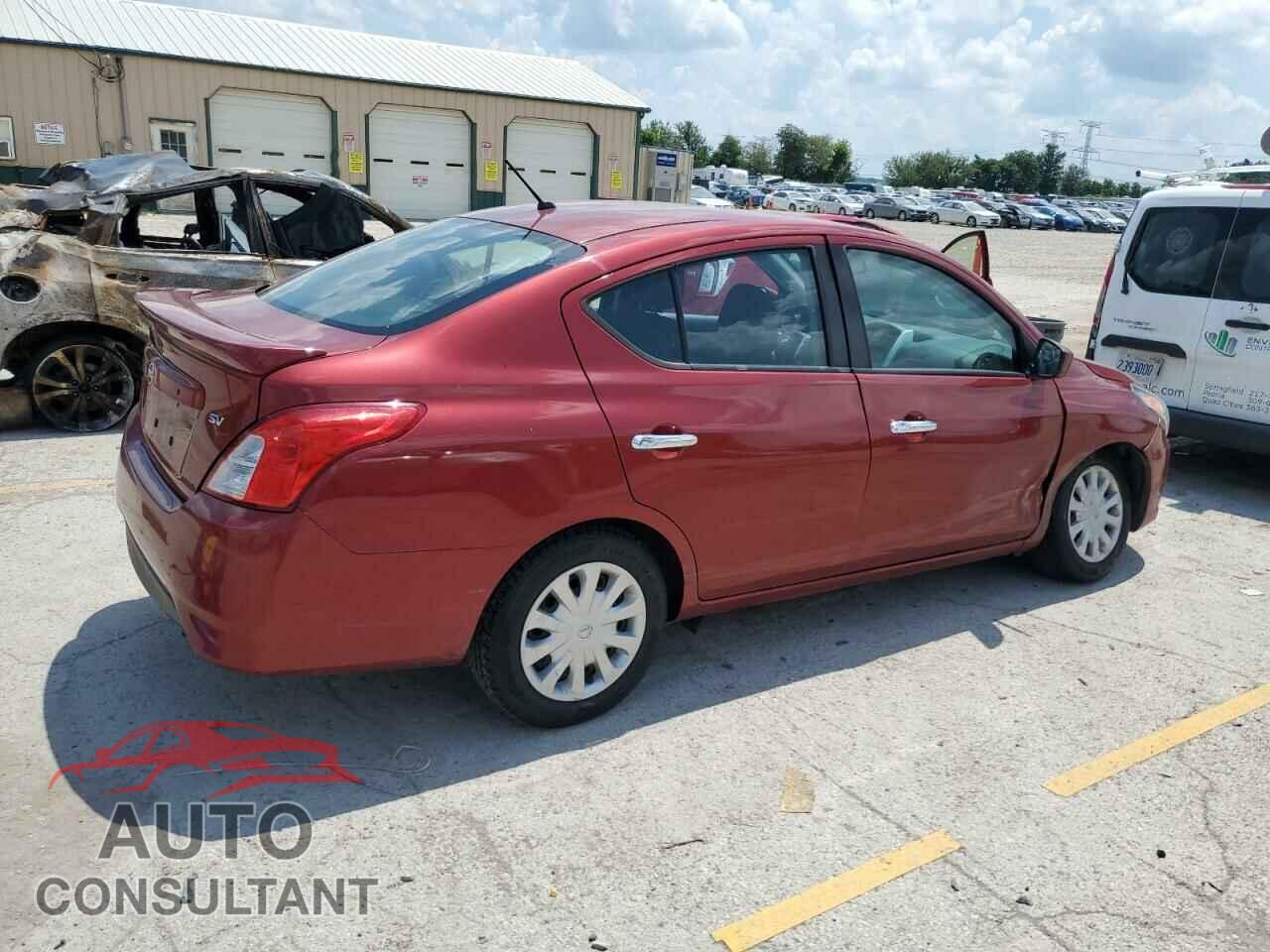 NISSAN VERSA 2019 - 3N1CN7AP3KL870109