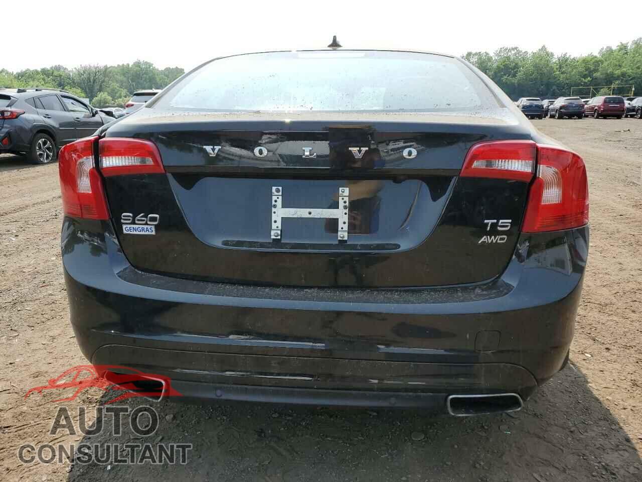 VOLVO S60 2016 - YV1612TK1G2396450