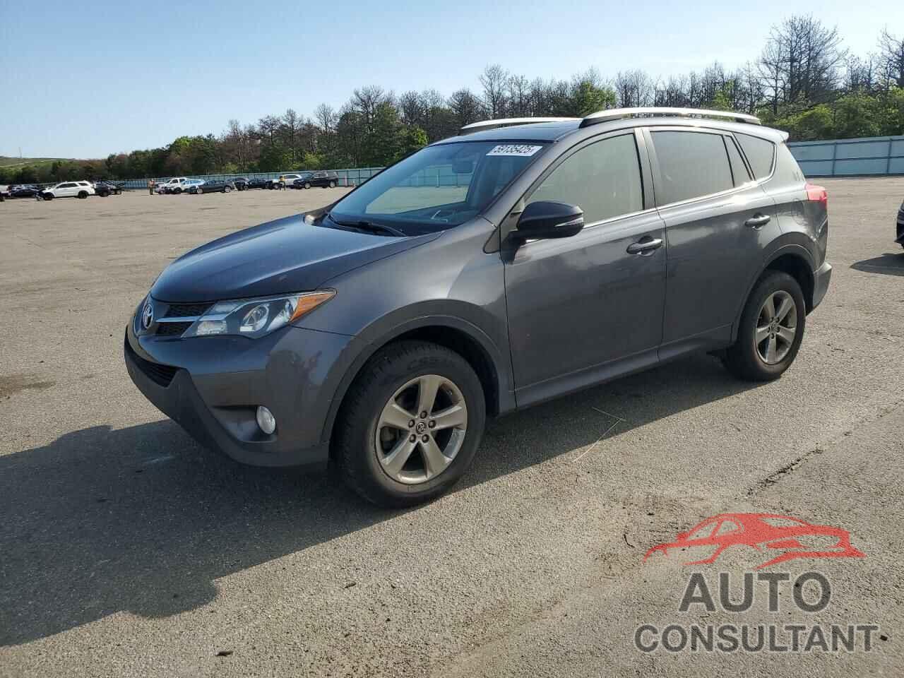 TOYOTA RAV4 2015 - JTMRFREV7FD135413