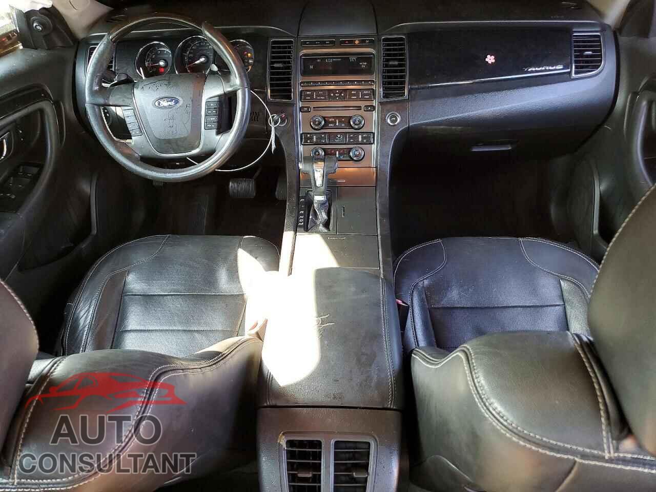 FORD TAURUS 2011 - 1FAHP2FW4BG178631
