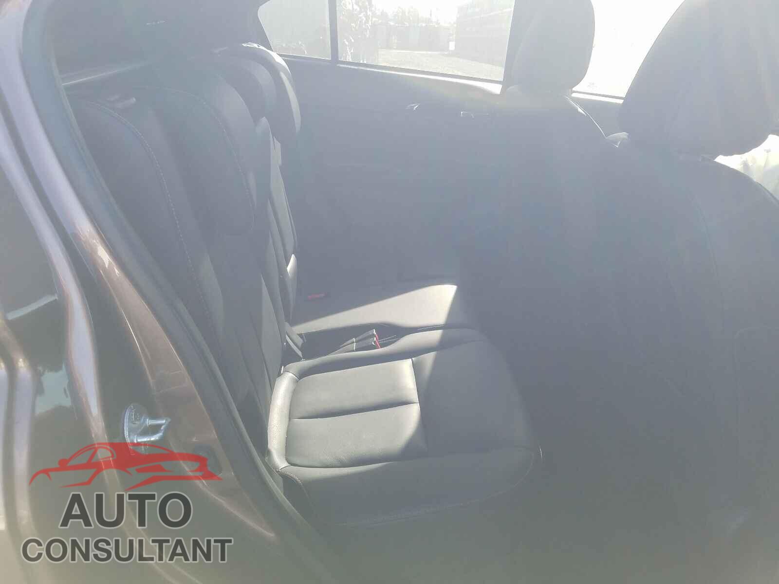 MITSUBISHI ECLIPSE 2019 - JA4AT4AA5KZ603593