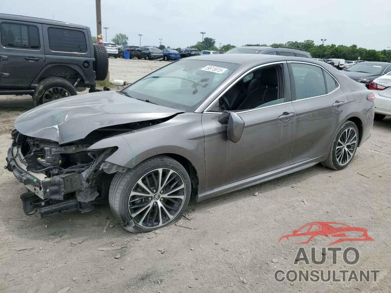TOYOTA CAMRY 2018 - 4T1B21HK7JU503920