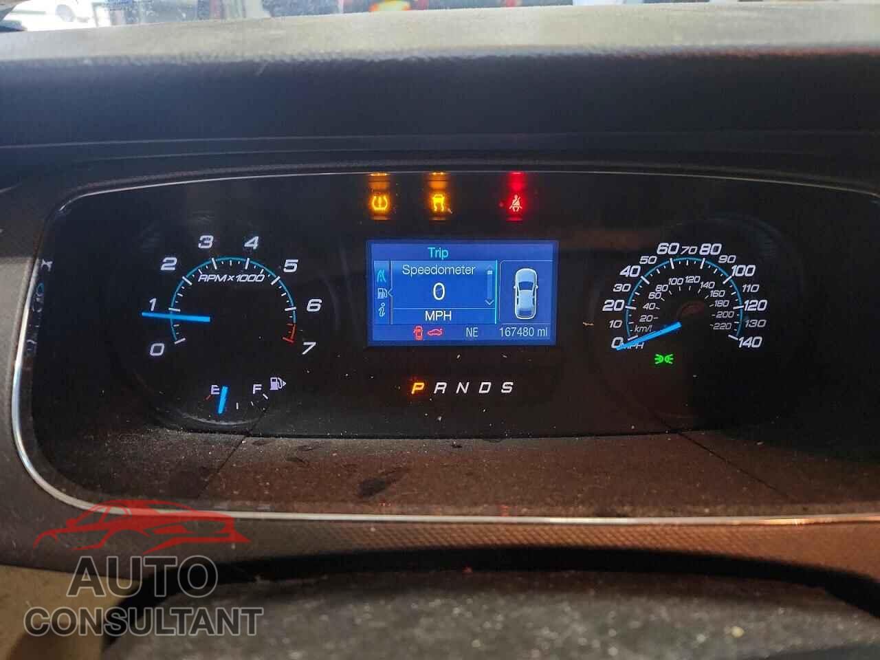 FORD TAURUS 2016 - 1FAHP2D85GG104016