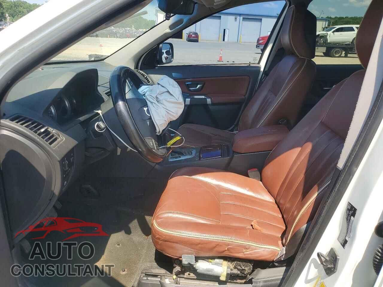 VOLVO XC90 2014 - YV4952CZ9E1684334
