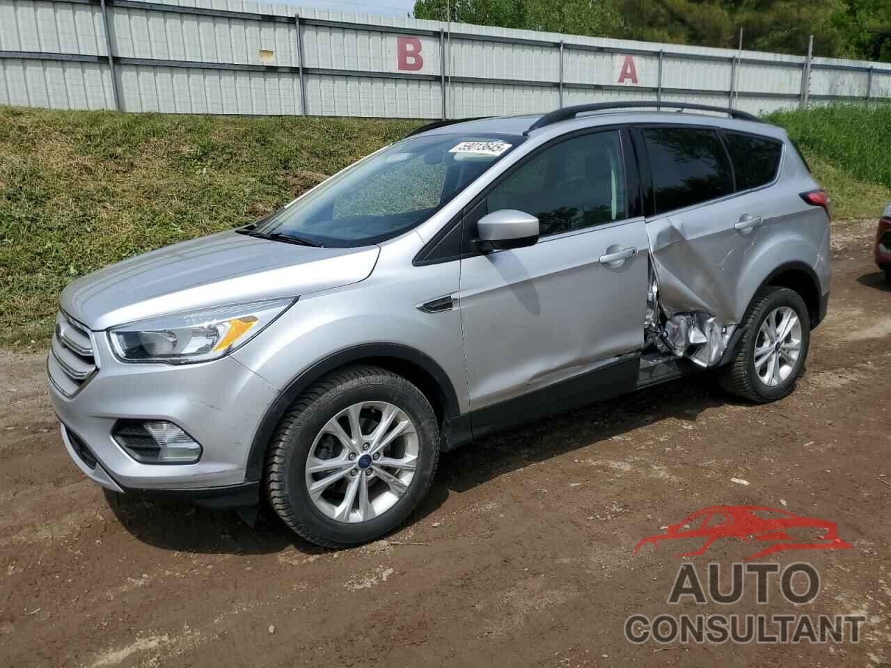 FORD ESCAPE 2018 - 1FMCU0GD1JUD03580